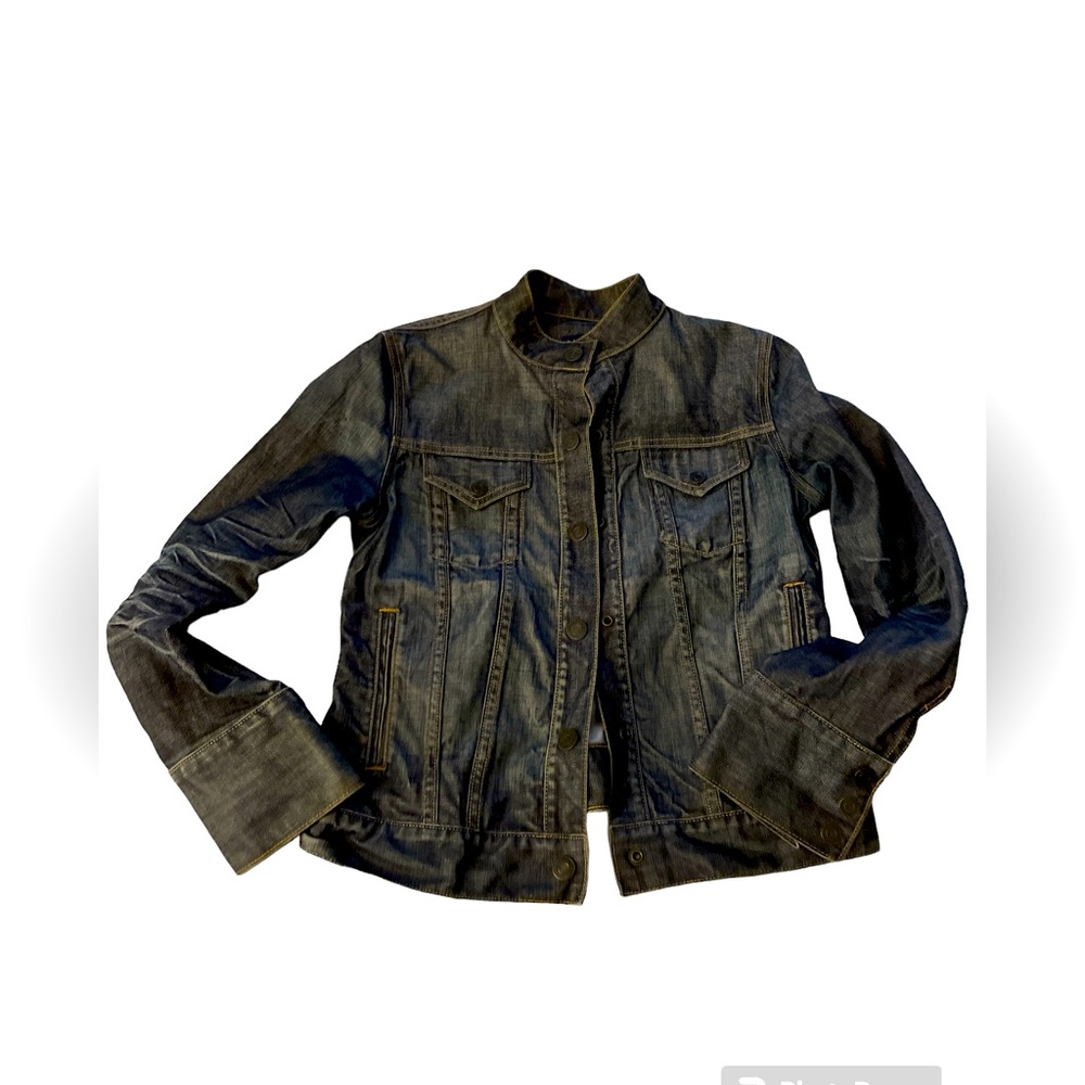 GAP Y2K Denim Trucker Jacket - Deliberately Distressed   (Sz M)